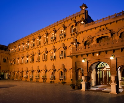 Hotel Sagar (Vegetarian Hotel)